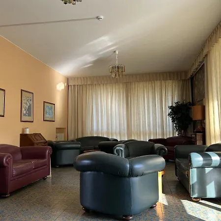 Otel Diana 2*